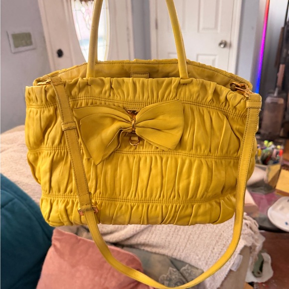 PRADA NAPPA GAUFRE Yellow Bow Accent Women's Bag - Picture 2 of 12